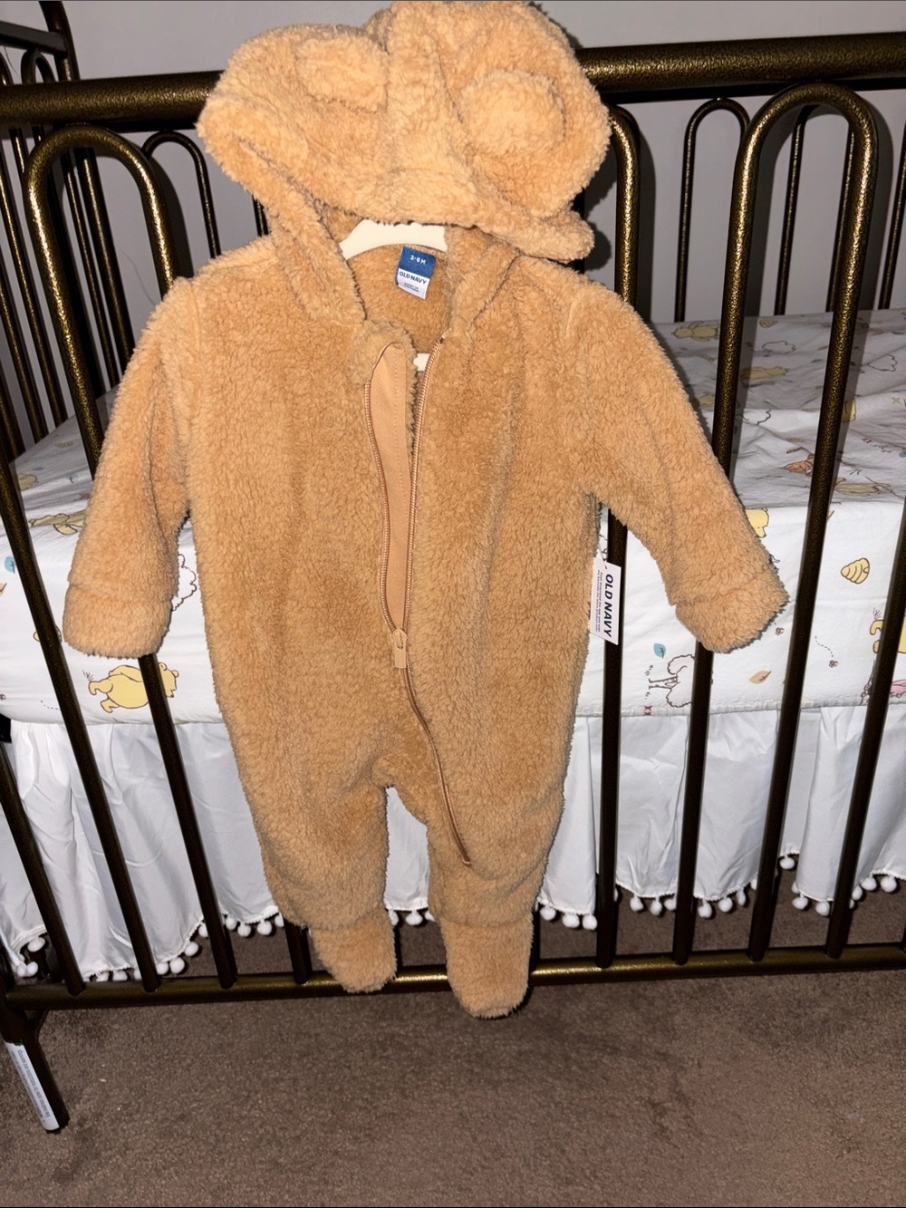 Old Navy Teddy Bear Hooded Footie in Tan size 3/6 months